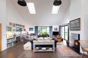 Sitting Room - click for photo gallery